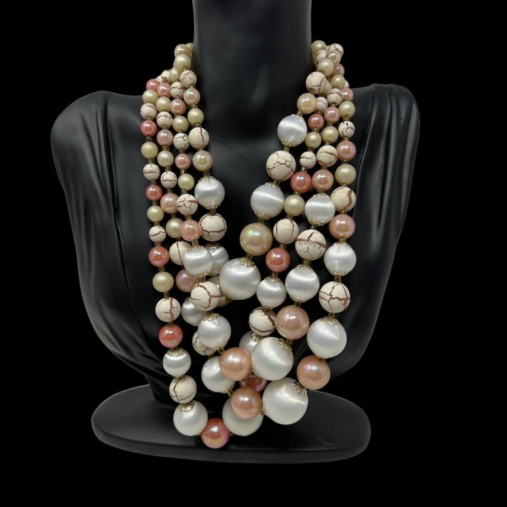 Vintage 4 Strand Necklace Pink White Graduated Plastic Beads Made‎ in Japan